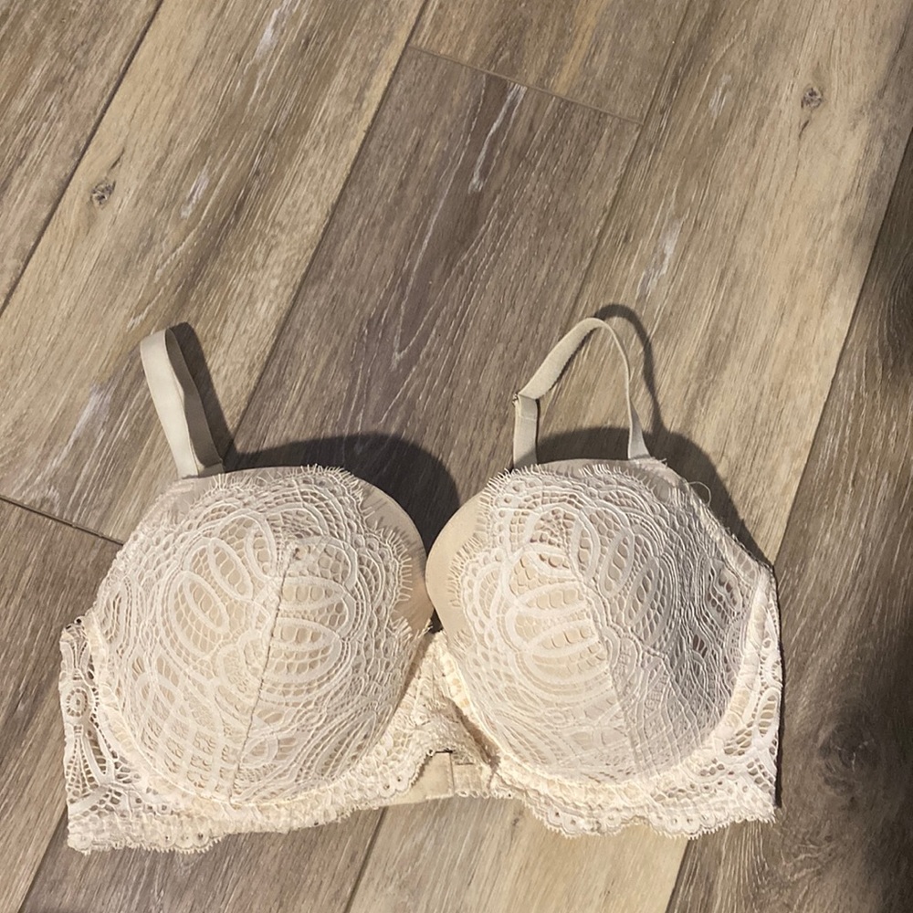 Lace Victoria secret bra